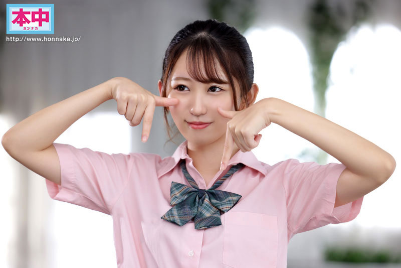 『高画質』 夢はK-POP IDOL！美少女アルバイトちゃん初めてのナ...