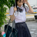 『高画質』 突然の暴風雨で帰宅難民になった教え子の濡れ透けちっぱいがエロすぎて… 校内に2人きり、朝が来るまで何度も無責任中出ししてしまった担任教師のボク。 希咲那奈 ＜動画＞