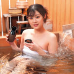 『高画質』 【夢幻調査隊】平日に一人で温泉昼飲みを楽しむ女性急増！なぜかスタイル抜群エロ度100％越え【検証】露天風呂で話しを聞いてみた結果！みんなめちゃのんべえSEX好き判明！ ＜動画＞
