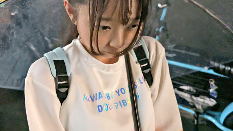 『高画質』 金曜 午後9時 補導前04 超天然初心美少女からの秘密の相...