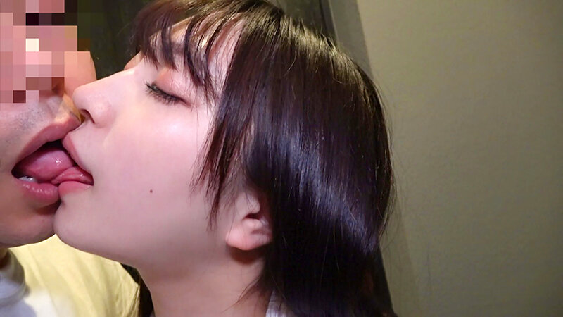 『高画質』 パコ撮りNo.129 お小遣い次第で生ハメ中出し出来ちゃう...