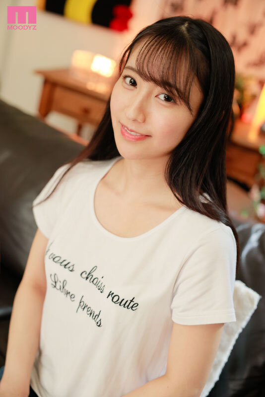 『高画質』 解禁 生まれて初めての中出し性交 岬野まなつ ＜動画＞