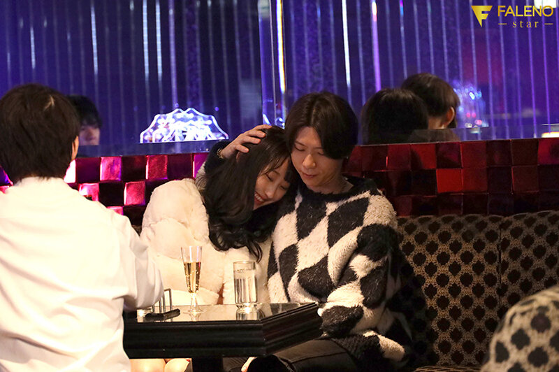 『高画質』 「こんなはずじゃなかったのに…」ホストにハマった元優等生が...