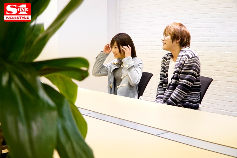 『高画質』 1年間掛かりでAV出演を口説いたキ・セ・キの逸材 普通の女...