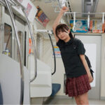 『高画質』 最終接吻電車 誰もいない2人きりの車内で美少女と何度もキス×キス×キス 北岡果林 ＜動画＞