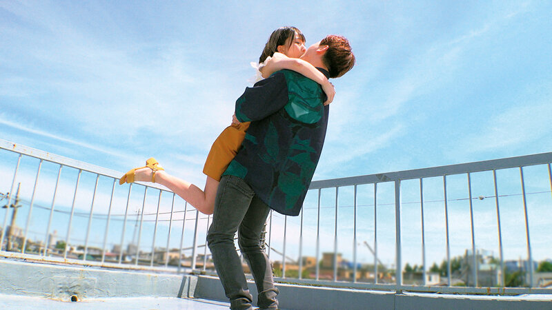 『高画質』 美少女キッス。ずーっとキッス。スケベなベロチュー。あかりか...