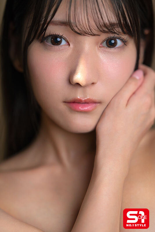 『高画質』 美少女と下品にとろける超濃厚ベロベロチュ～唾液性交 初美な...