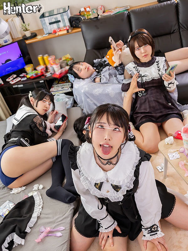 『高画質』 ボクの部屋はいつの間にかワケあり家出地雷系女子たちの溜まり...