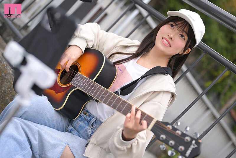 『高画質』 歌手を夢見る上京ボンビー少女が高額バイトに釣られてこっそり...