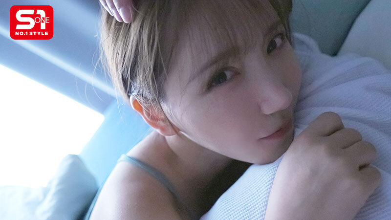 『高画質』 ヤリサーの男達に雑に寝取られといてピースなんかすんなよ… ...