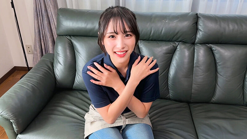 『高画質』 街で見かけた焼肉屋店員 ゆいかさん 22歳 出会って即ハメ...