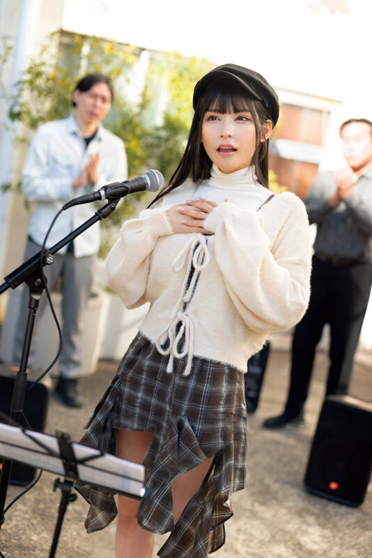 『高画質』 路上シンガーレ●プ 夢を抱えて愛を歌う私は騙され監禁され媚...