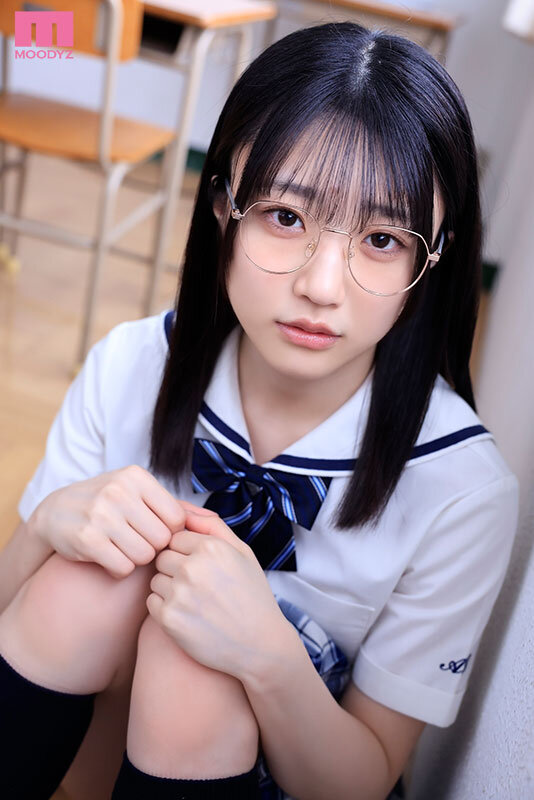 『高画質』 いつもボッチの地味っ子文学少女は都合のイイぼくら専用のザー...