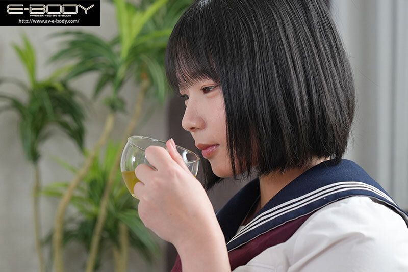 『高画質』 寝ている間に「スペンス乳腺」を勝手に侵食された無垢な少女。...