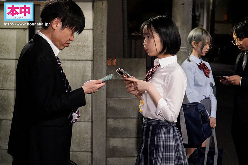 『高画質』 家出少女を拾って、ワンルーム合法共同生活ノーハンド中出しS...