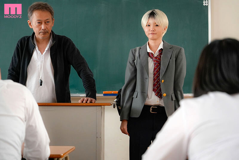 『高画質』 いじめられていた僕を助けてくれたイケメン転校生の松本君は実...