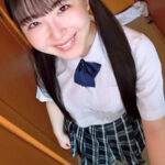 『高画質』 姪っ子みたいな無邪気な娘は溺愛中出しさせてくれるピュア娘でした【成熟Gカップ・天然まん毛・ハメ潮】放課後美少女とイチャLOVEハメ撮りデート 水泳部 真白ふわり ＜動画＞