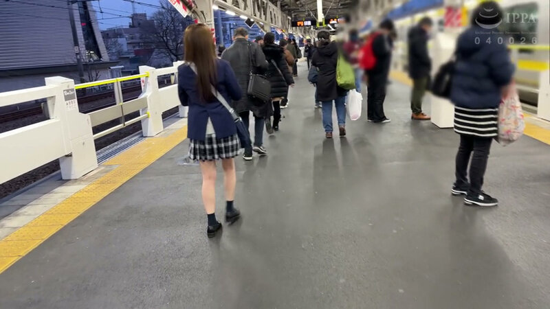 『高画質』 異常性欲者のクズ男に狙われた美少女。 瀬戸ひなこ ＜動画＞