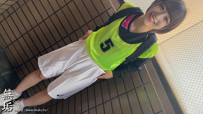『高画質』 部活帰りの汗だく美少女と練習着のまま即ハメ青春SEX！ 運...