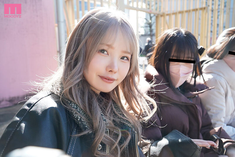 『高画質』 立ちんぼ救済レズビアン！いっちゃんのおま○こを使って公園に...